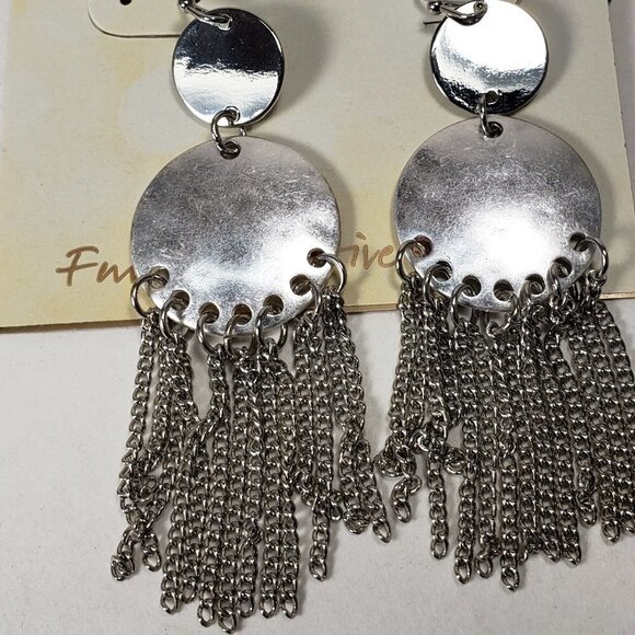 Erica Lyons Silver tone Hammered Round Disc Fringe Drop Dangle Earrings - Picture 3 of 5